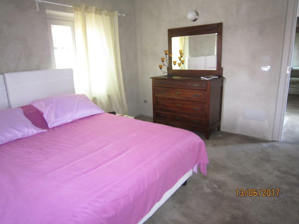 Casa Torre Allera Cuneo Esterno foto