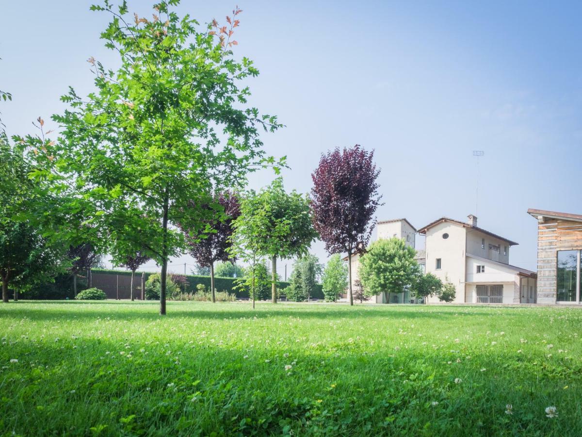 Casa Torre Allera Cuneo Esterno foto