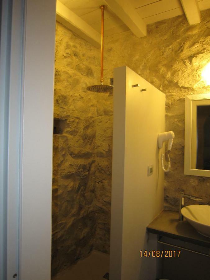 Casa Torre Allera Cuneo Esterno foto