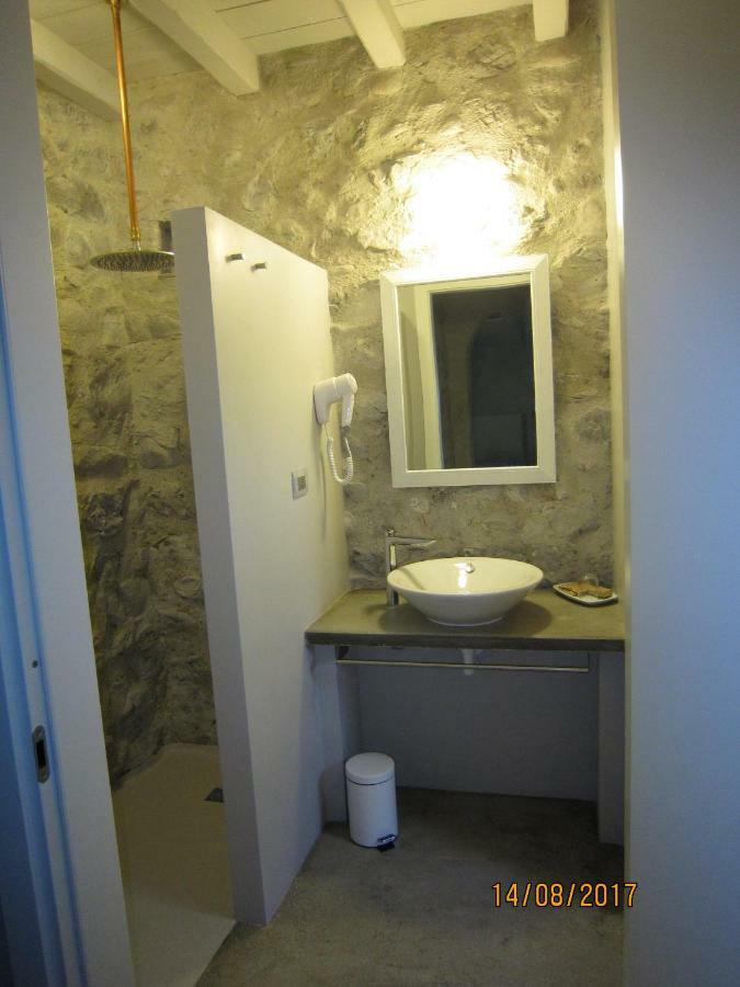 Casa Torre Allera Cuneo Esterno foto