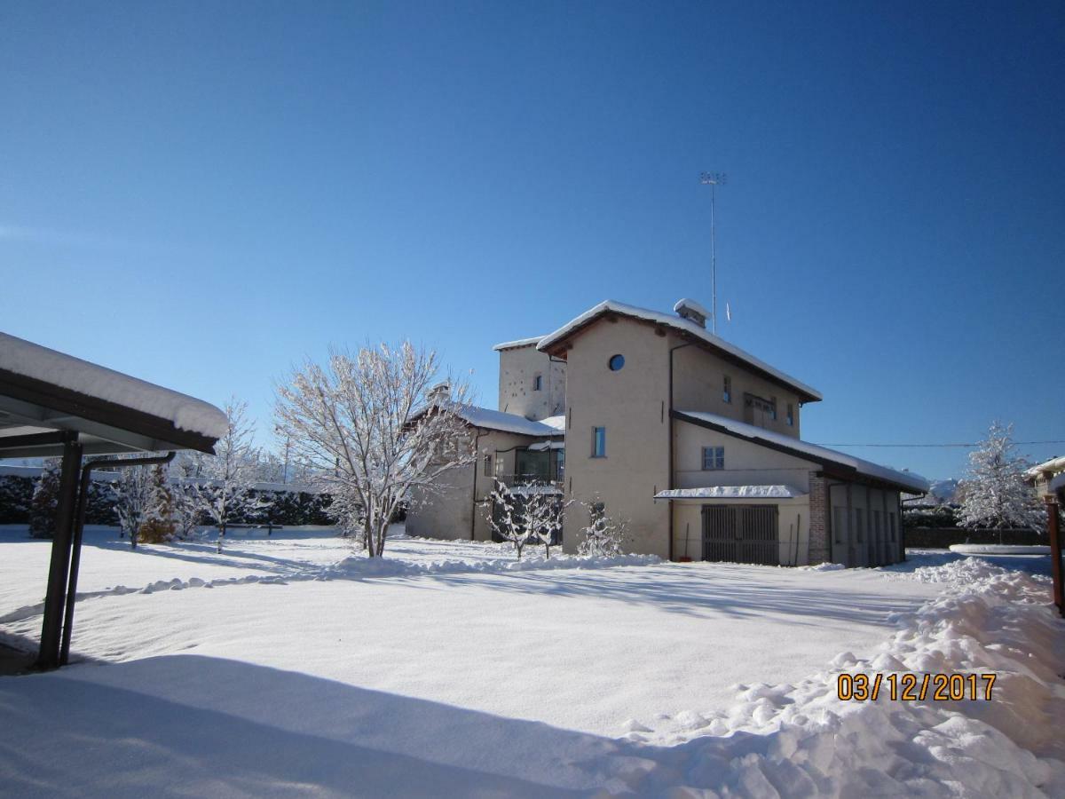 Casa Torre Allera Cuneo Esterno foto