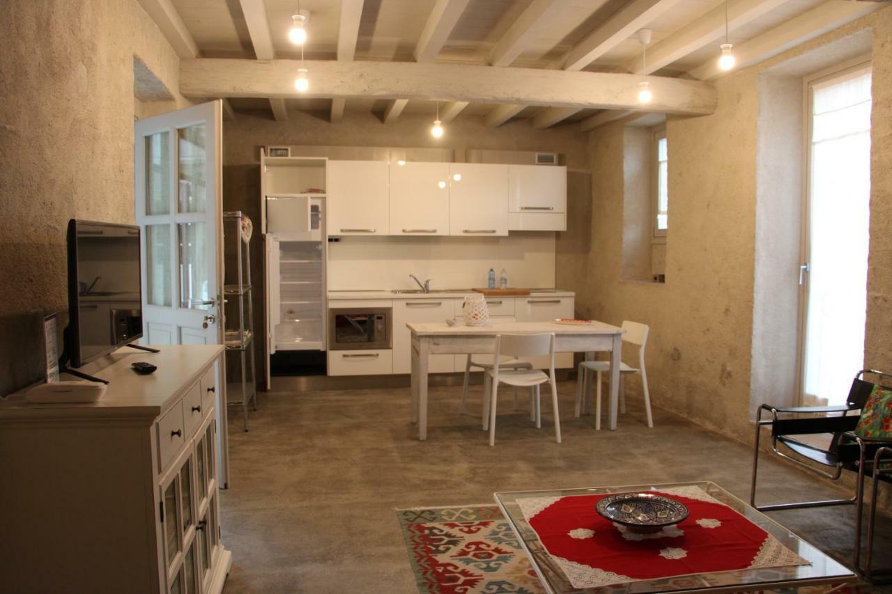Casa Torre Allera Cuneo Esterno foto